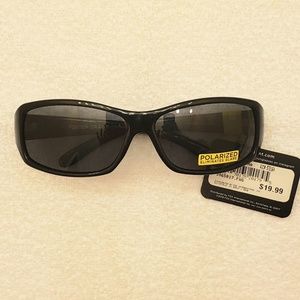 NWT 🕶 Black Foster Grant Sun Glasses